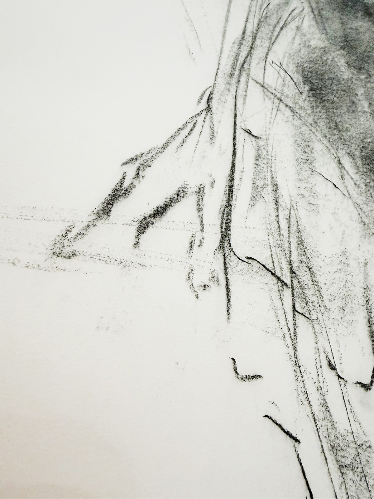 Luna-Peregrino-artist-painter-designer-comissioned-art-work-brazilian-brasileira-transwoman-transartist-Lifeline-collection-bespoke-portraits-Mafalda-Carvalho-4